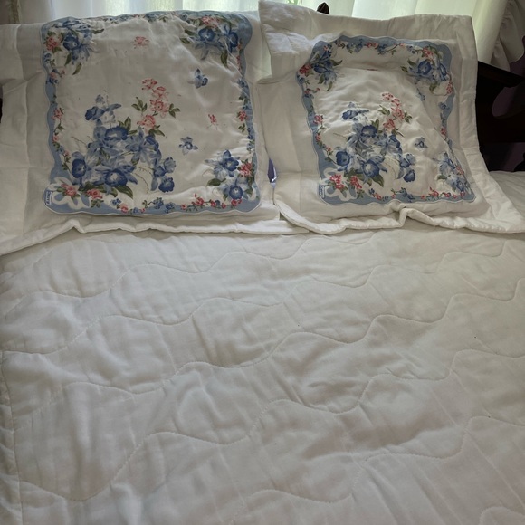 2 Vintage Floral Embroidered  Pillow Shams . 20” X 20” - Picture 9 of 10